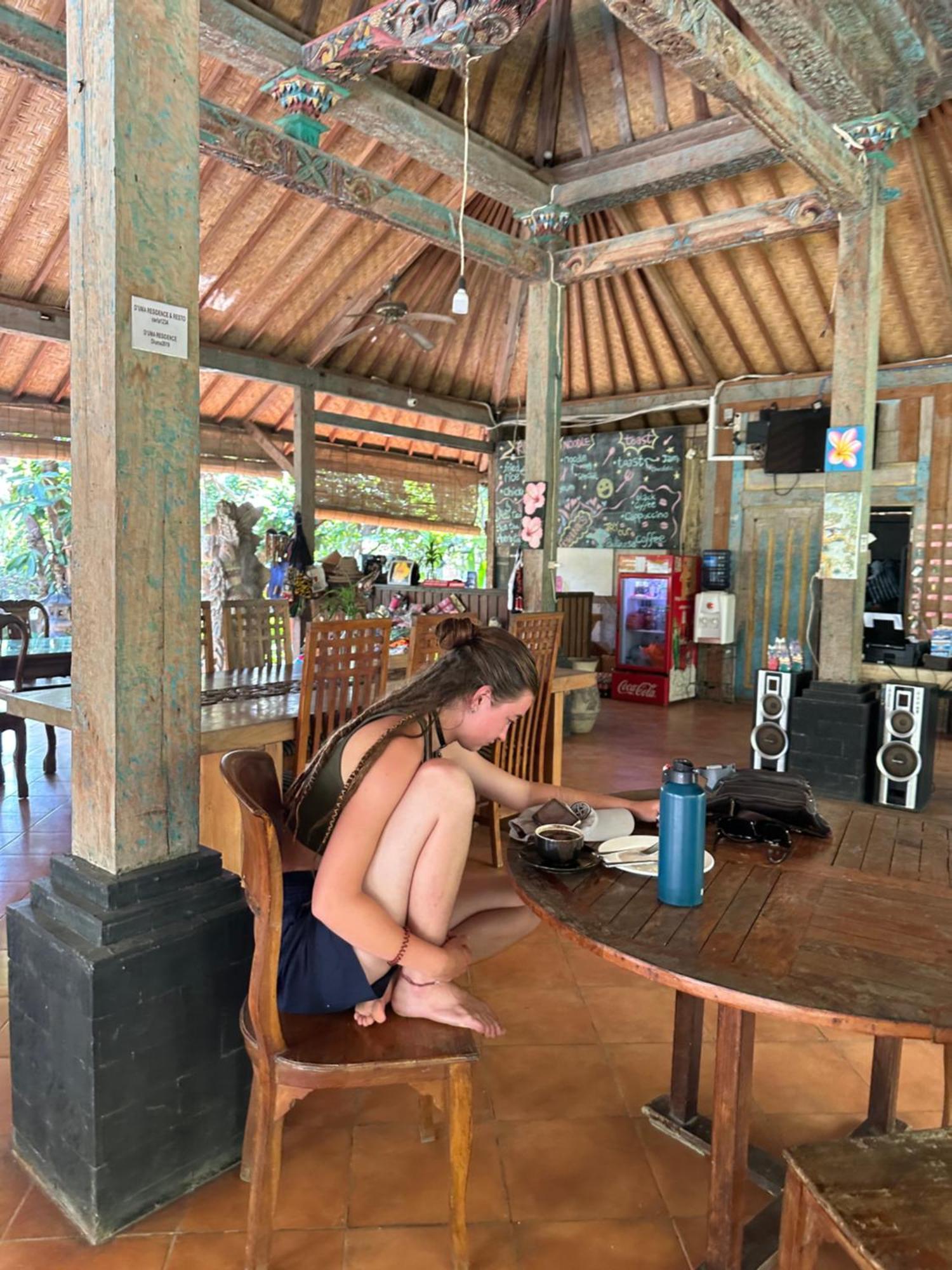 Bali Telaga Hati Yoga Healing And Retreat Center Hostel Sanur Eksteriør billede