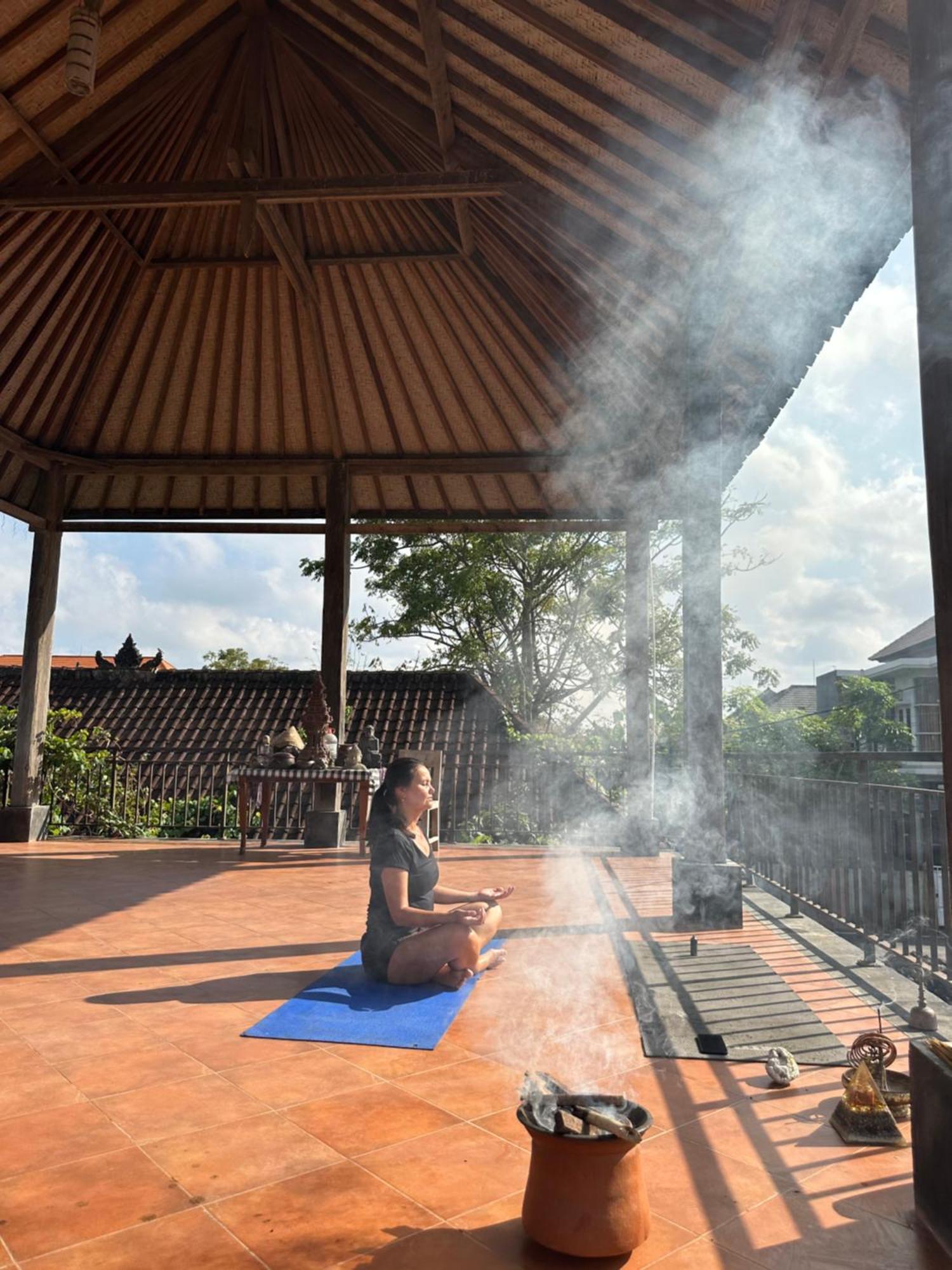 Bali Telaga Hati Yoga Healing And Retreat Center Hostel Sanur Eksteriør billede