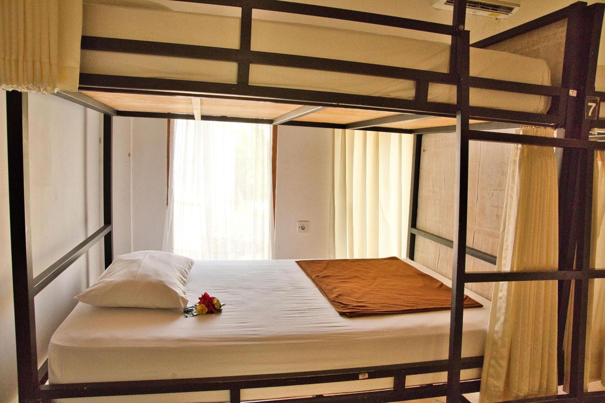 Bali Telaga Hati Yoga Healing And Retreat Center Hostel Sanur Eksteriør billede